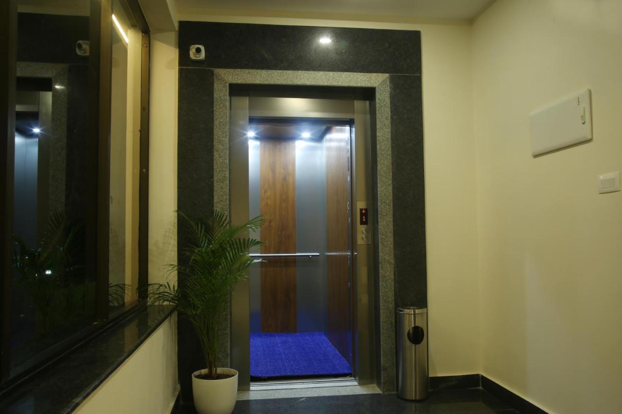 Park Iris Hotels, Bharathi Nagar Vijayawada Ngoại thất bức ảnh