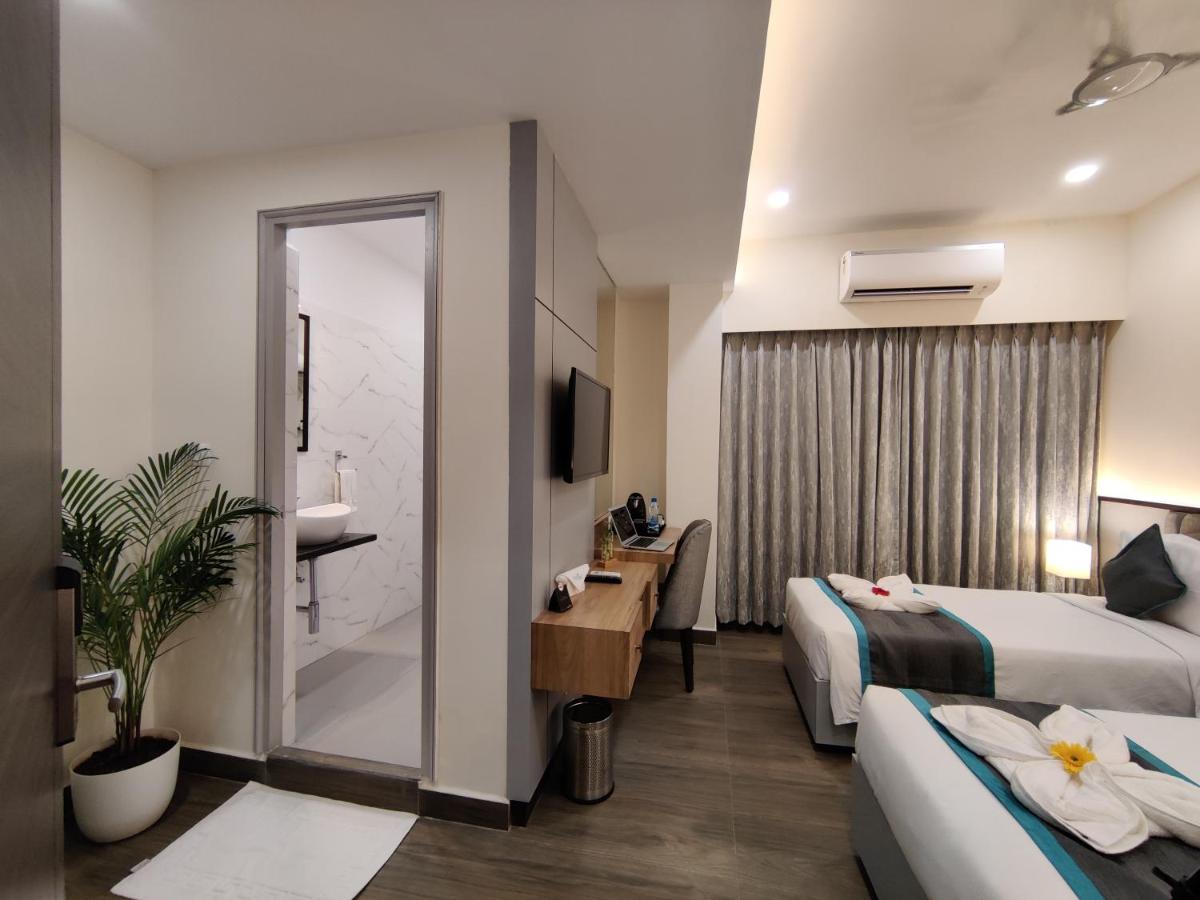 Park Iris Hotels, Bharathi Nagar Vijayawada Ngoại thất bức ảnh