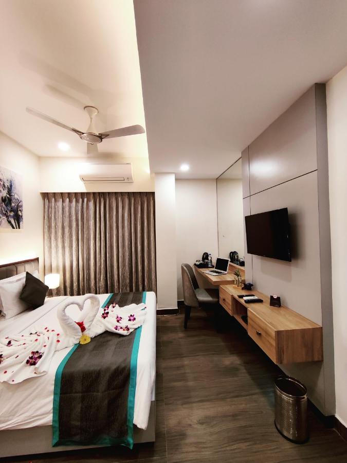 Park Iris Hotels, Bharathi Nagar Vijayawada Ngoại thất bức ảnh