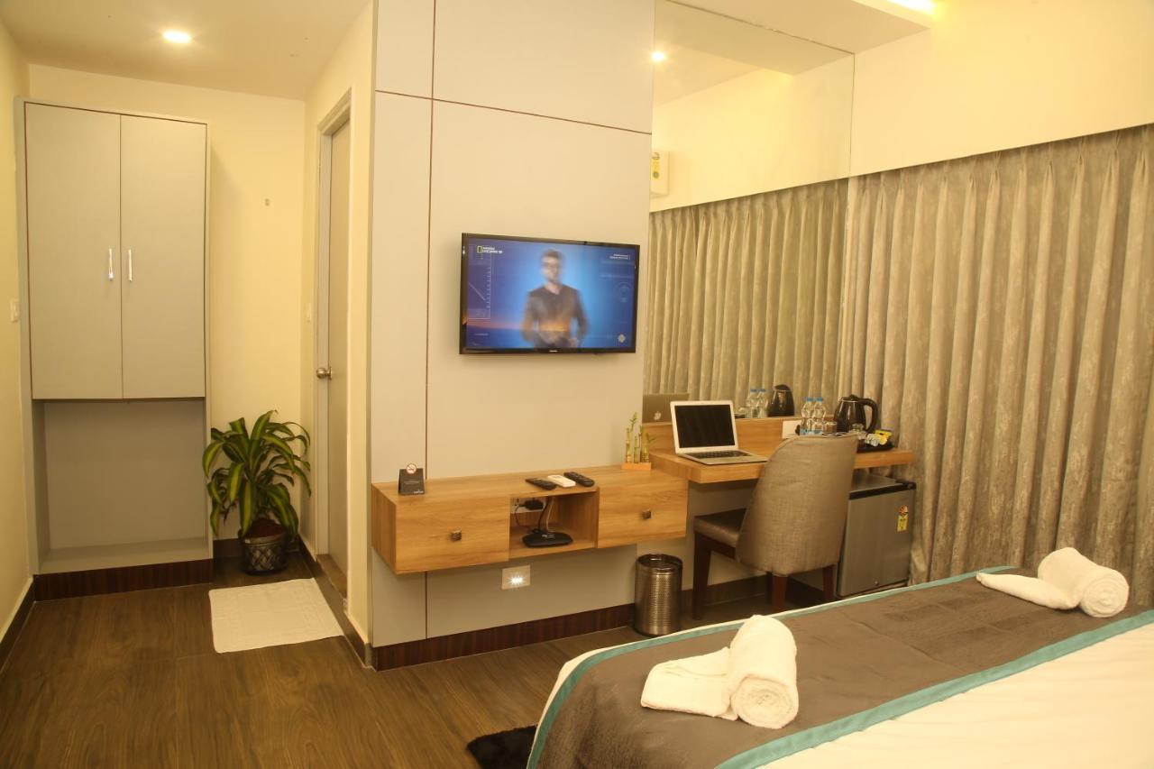 Park Iris Hotels, Bharathi Nagar Vijayawada Ngoại thất bức ảnh