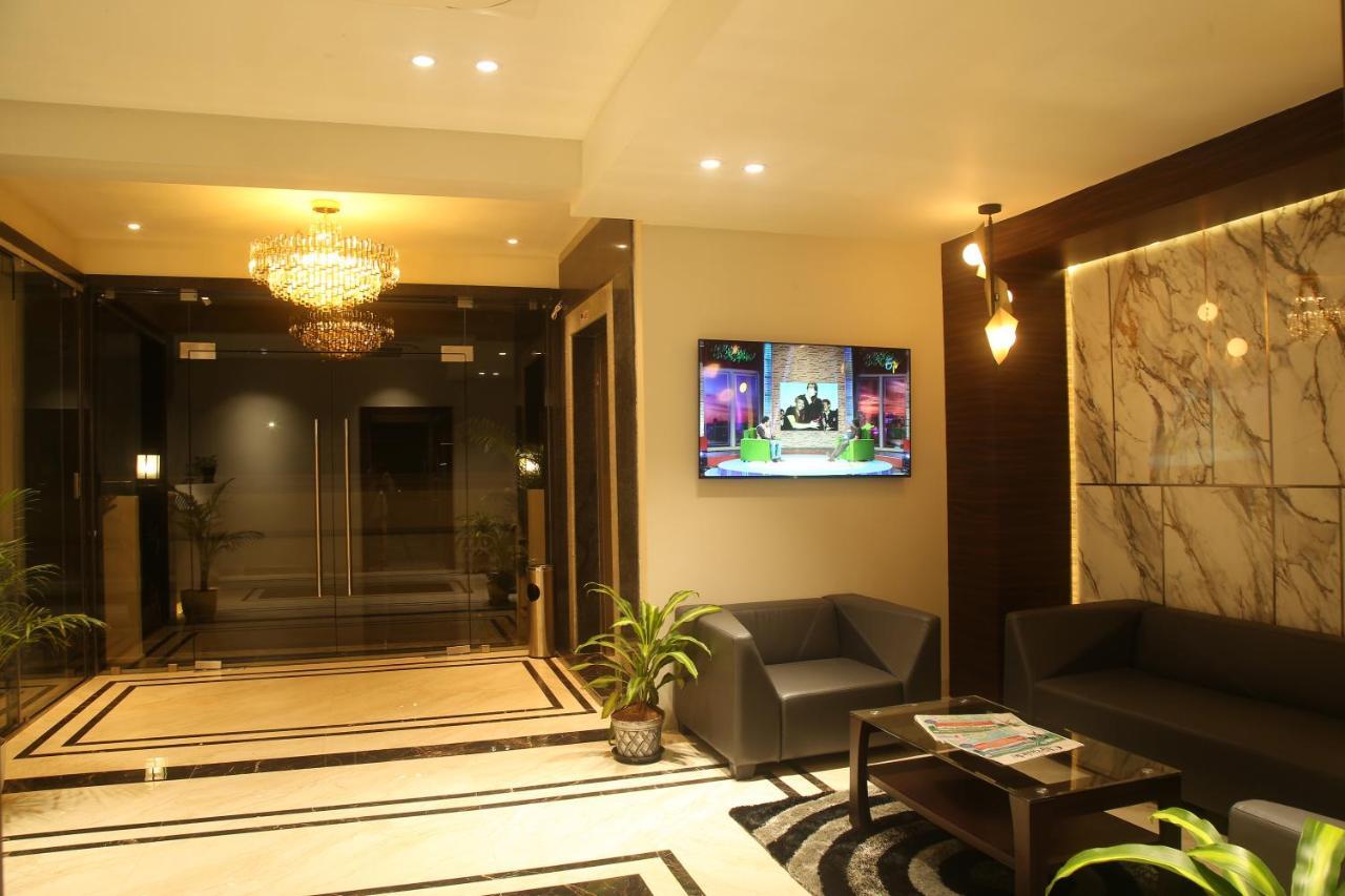Park Iris Hotels, Bharathi Nagar Vijayawada Ngoại thất bức ảnh